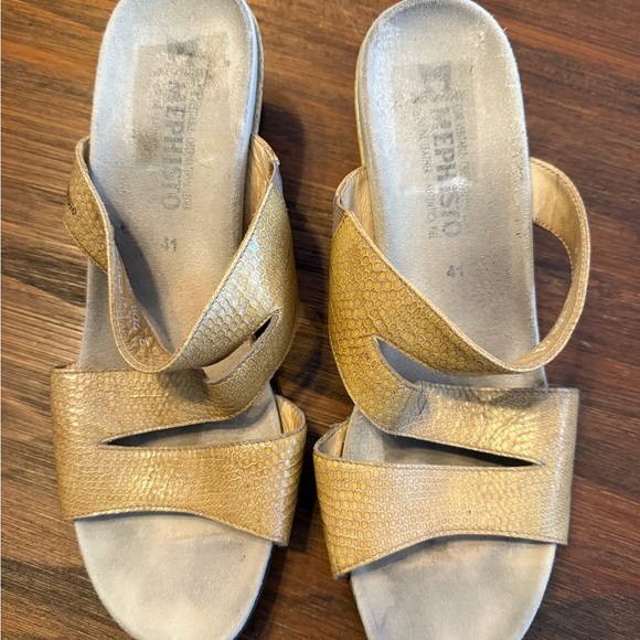 Mephisto Women's Wedge Sandals, size 41 or 10 - Picture 3 of 12